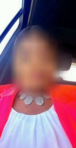 Anja, 40