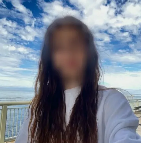Dilara, 27