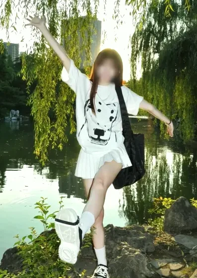 Dilara, 34