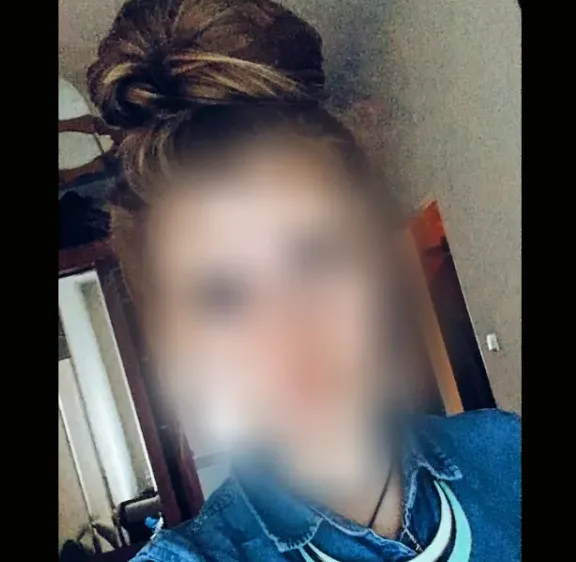 Elisa, 34