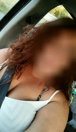 Emilia, 28