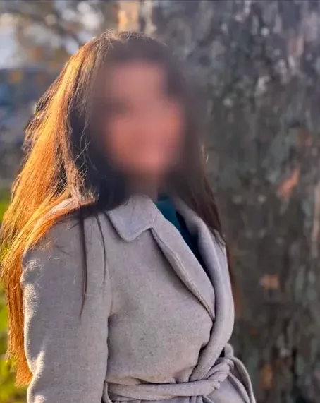 Emily, 29
