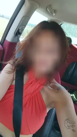 Fatma, 32