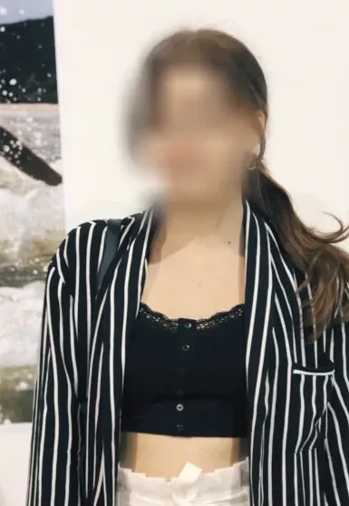 Finja, 28