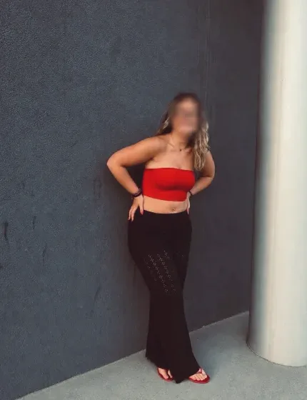 Jacqueline, 18