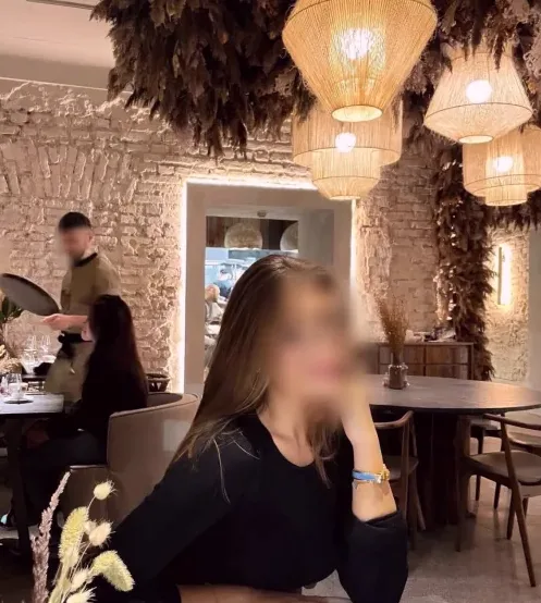 Kathleen, 25