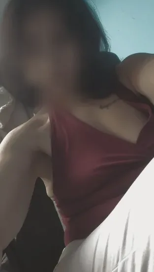 Katrin, 36