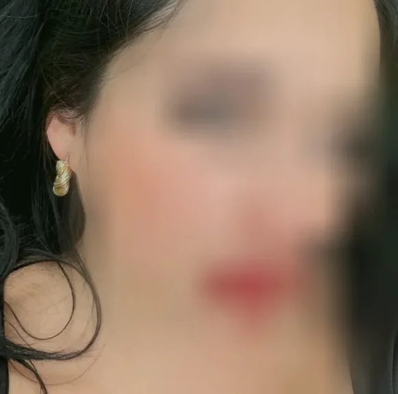 Maike, 37