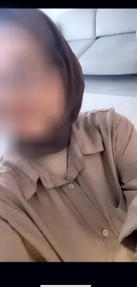Marie, 32