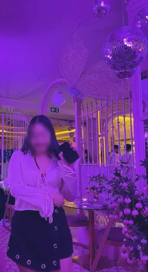 Saskia, 31