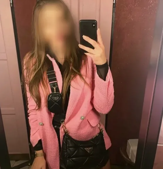Tanja, 33