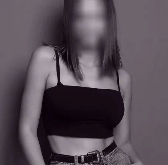 Vanessa, 31